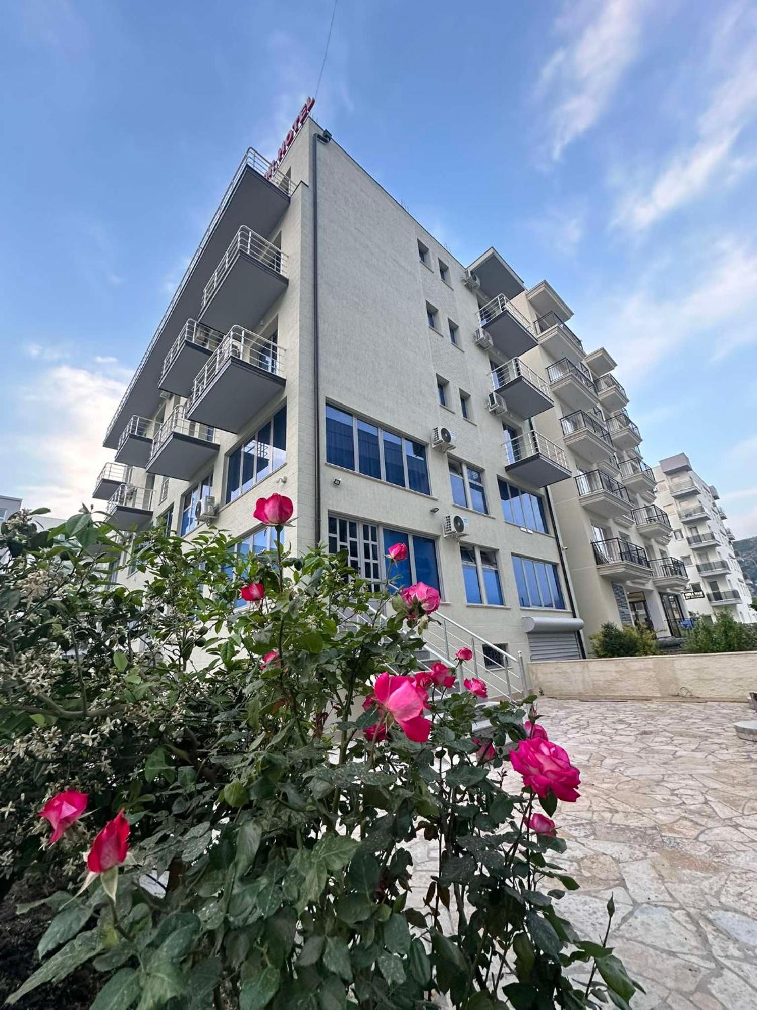 Deor Hotel Shëngjin Exterior foto